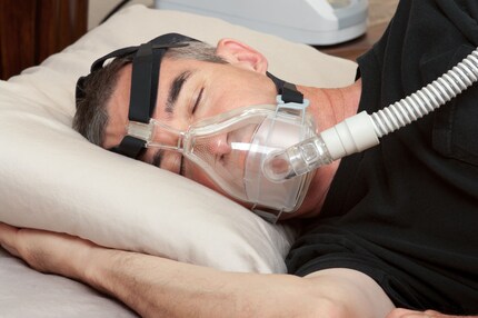 For sleep apnoea, a ventilation mask can provide relief.