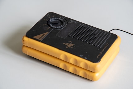 This article is the first online reference to my radio. And probably the last too.