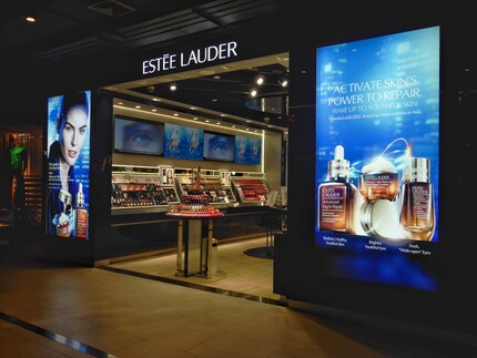 Tout appartient à Estée Lauder ? C’est presque l’impression que j’ai. Ici, une boutique de la marque à Bangkok.
