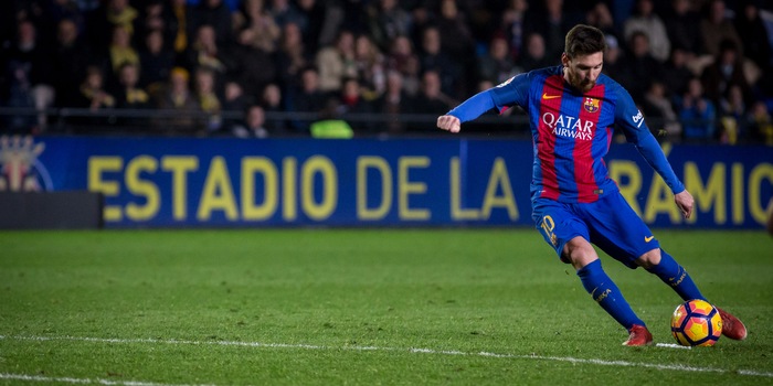Schon seit 2000 steht Lionel Messi im Trikot des FC Barcelona auf dem Platz. Schon seit 2000 steht Lionel Messi im Trikot des FC Barcelona auf dem Platz.