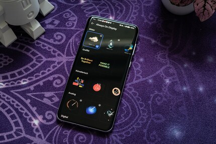 There are plenty of options for the Always On Display.