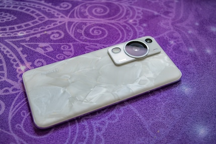 Each Rococo Pearl is unique.