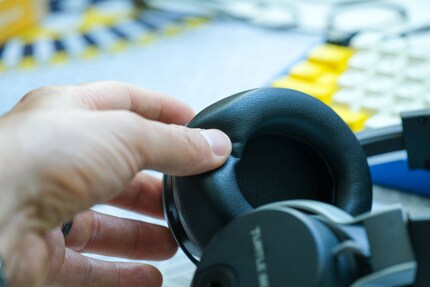 The Stealth Pro has thick, soft ear padding.