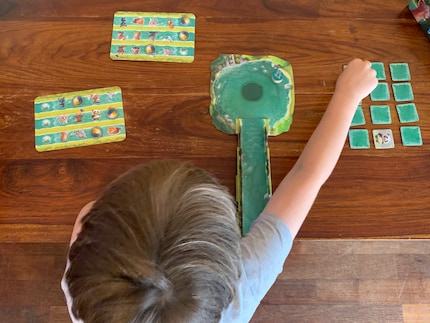 Where was the hamster again? If you can remember where which animal is hidden, you have a clear advantage.