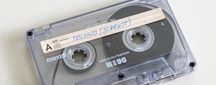 Eine alte Typ-II-Kassette. Der Vorbesitzer hatte wohl eh im Sinn, sie neu zu bespielen.