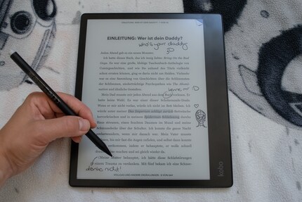 Edit your e-book using text, markups, and sketches.