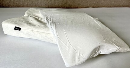 It can be made even flatter by removing an insert.