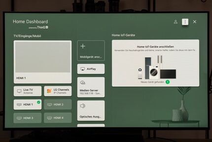 Die Einstellung, um einen Eingang als «PC» zu definieren, befindet sich nicht im normalen Menü, sondern im «Home Dashboard» unter den Optionen – bei den drei Punkten rechts oben.