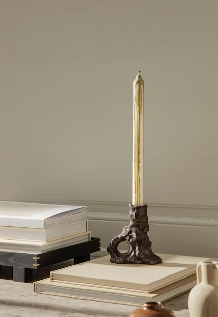 Die Dryp-Kerzen lassen zwei Farben aus derselben Familie miteinander verschmelzen.