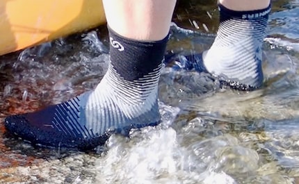 Im Wasser machen sich die Schuhe gut und auf den rutschigen Steinen zeigen sie den nötigen Grip.