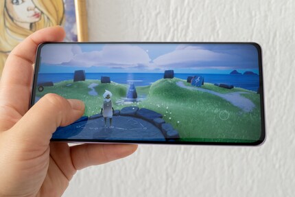 You can also game quite well on the Oppo Reno 10 Pro. «Sky» looks good.