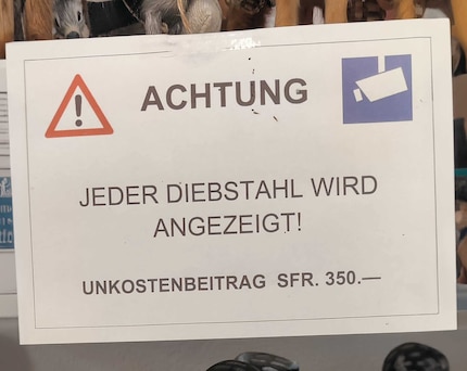 A warning to those with sticky fingers.