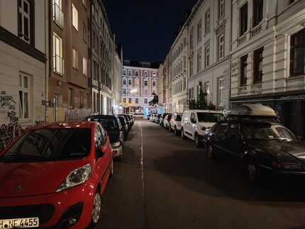 But if you take a closer look, you’ll see night mode is still worth using.