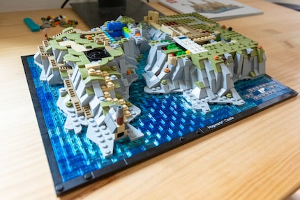 The base is done. I can’t wait to see what the diorama looks like with the castle on it.