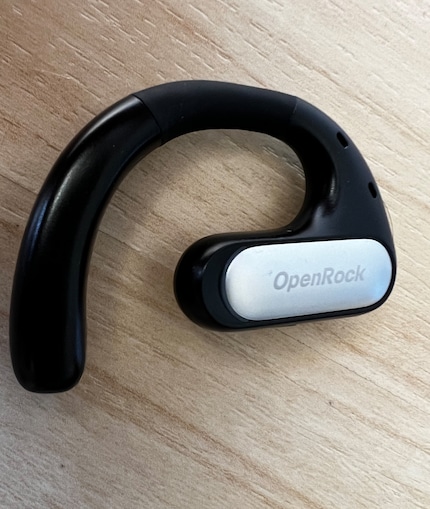 The shape of the earpiece is something.