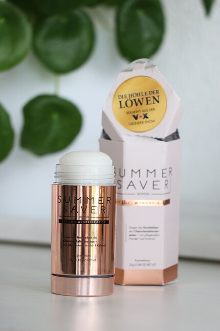 Unfortunately, the packaging looks a bit cheap.