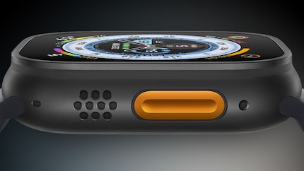 A dark titanium for the Apple Watch Ultra, as shown in this render, would probably be more susceptible to scratches than the light-coloured version.