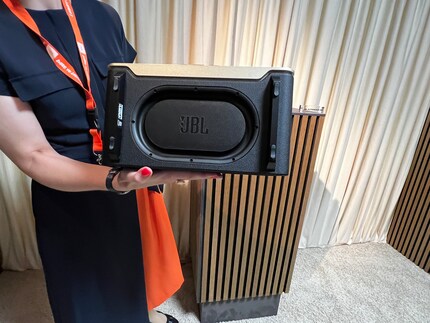 The subwoofer can be found at the bottom of the speaker.