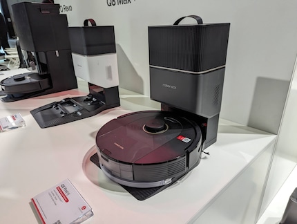 The two models Q5 and Q8 are available with and without suction station.