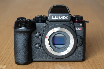 The relatively large body houses a small sensor. It is probably the same as in the Lumix DC-GH6.