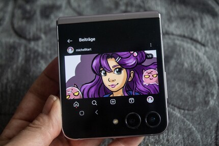 Many apps can be used on the outer display with a launcher. Instagram is still a bit cluttered.