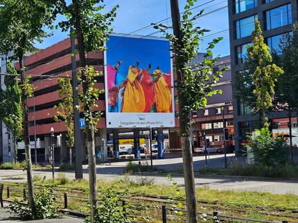 2x zoom is still alright on the Flip5.