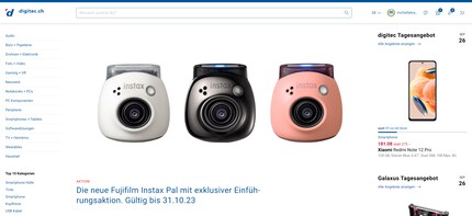 Digitec’s theme consists of plenty of blue, red and grey.