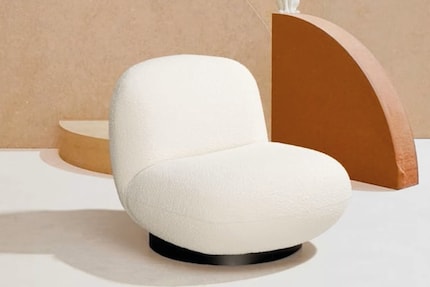 Der Drehsessel «Margot» ahmt die perfekten Proportionen des Pacha-Sessels nach.