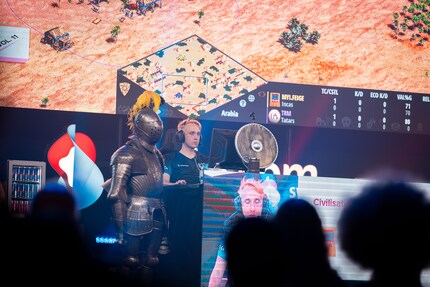 A focussed fig in the first match on stage.