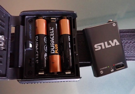 Rechargeable battery or batteries? The Silva head torch gives you the choice.