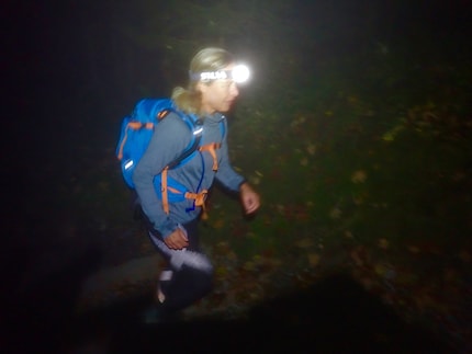 Good light protects you from stumbling, even if your running training starts early in the morning.