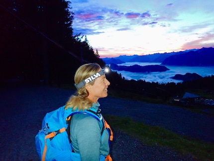 A short break: the sun takes over and I can turn off the head torch.