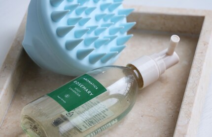 Il «Root Enhancer» del marchio coreano Aromatica è vegano.