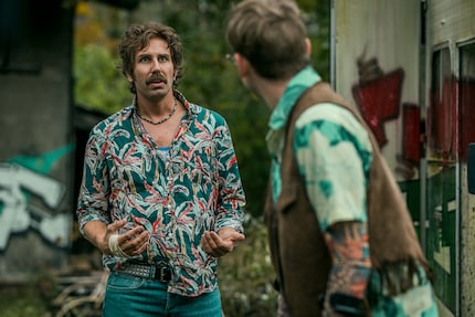 «Tschugger» Bax (David Constantin) e «Smetterling» (Cédric Schild) devono il loro stile inconfondibile a Ursina Schmid.