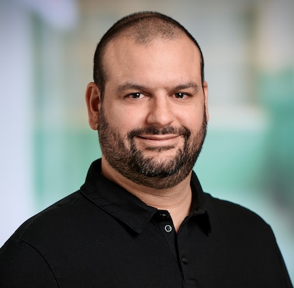 Florian Lippuner is a media scholar with many years of gaming experience.
