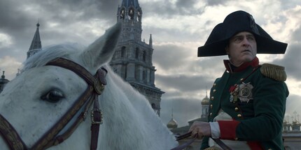 The two-and-a-half-hour cinema version of Napoleon would certainly have benefited from an extra hour.
