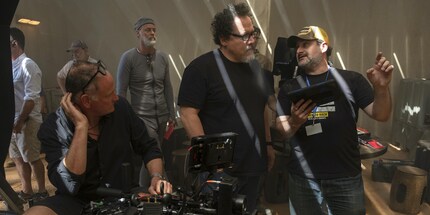 Von links nach rechts: Kameramann Barry Baz Idoine, «The Mandalorian»-Showrunner Jon Favreau und Dave Filoni.