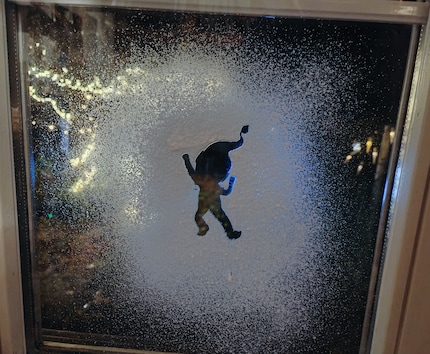 Tomte had to come through the window, ...