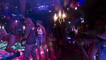 Der obligate Besuch im Striplokal darf nicht fehlen. Auch wenn die Altersfreigabe etwas anderes sagt, gehören 13-jährige Teenies ebenfalls zur Zielgruppe.