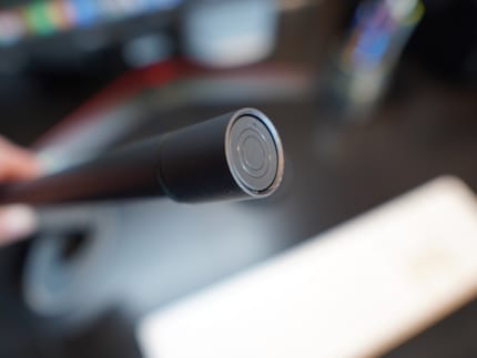 The second light is operated via a rotary knob with a button.