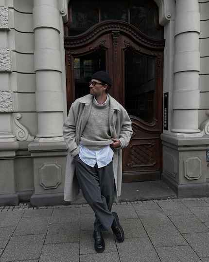 Questo look è tanto rilassato quanto elegante.