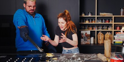 Simon, le pâtissier débutant, est une fois de plus trop enthousiaste. Et moi au bord du désespoir pour cela.