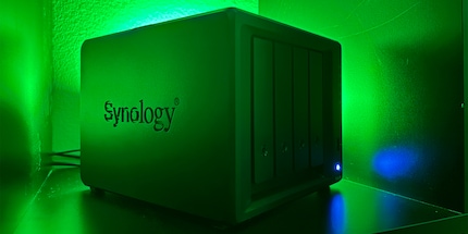 Il NAS rimane nella «stanza dei server» a prendere polvere, ma fa il suo lavoro senza lamentarsi.