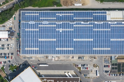 Energia solare dal tetto del centro logistico Galaxus di Wohlen.