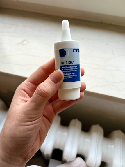 Suitable for chronic eye dryness.