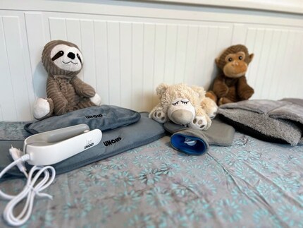 Jedes der Wärmemittel hat auf seine Art überzeugt, mein Favorit ist die elektrisch ladbare Bettflasche, weil sie so schön praktisch ist.