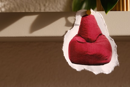 Poltrona simbolo del design italiano: «Sacco» è la seduta più informale, versatile, irriverente e geniale ed è una dichiarazione di stile.