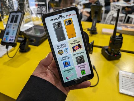 The Armor 25 Pro by Ulefone almost looks like an average smartphone.