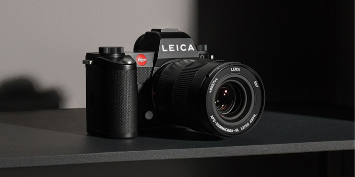 Leica Leica