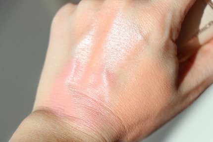 Credits to the sun for its perfect timing. Without sunlight, it would’ve been hard to capture this glow in a photo.